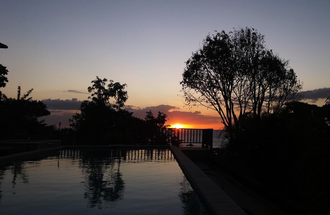 Punta Duarte Garden Inn Los Duarte Exteriör bild